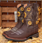 WOMENS LEATHER EMBROIDERED SQUARE TOE RODEO COWGIRL BOOTS