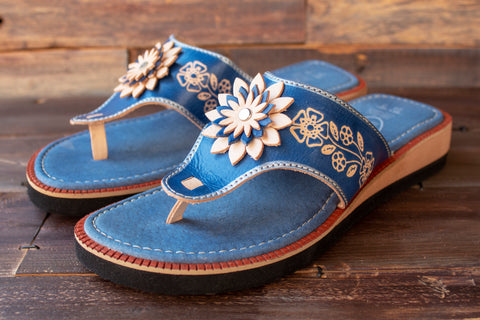 WOMENS LEATHER SLIP ON HUARACHE MEXICAN SANDAL