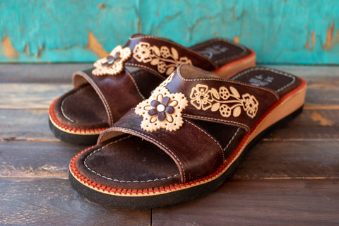 WOMENS LEATHER SLIP ON HUARACHE MEXICAN SANDAL