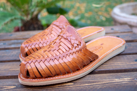 WOMENS LEATHER SLIP ON HUARACHE MEXICAN SANDAL