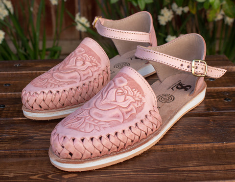 WOMENS ROSE STAMPED PINK LEATHER HUARACHE MEXICAN SANDAL