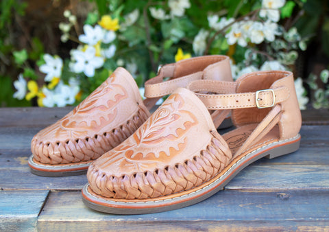 WOMENS TAN FLORAL STAMPED LEATHER HUARACHE MEXICAN SANDAL