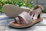 WOMENS TAN LEATHER STAMPED OPEN TOE MEXICAN SANDAL