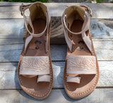WOMENS TAN LEATHER STAMPED OPEN TOE MEXICAN SANDAL